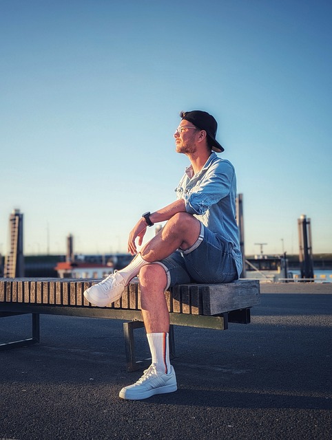 和引人注目 和引人注目